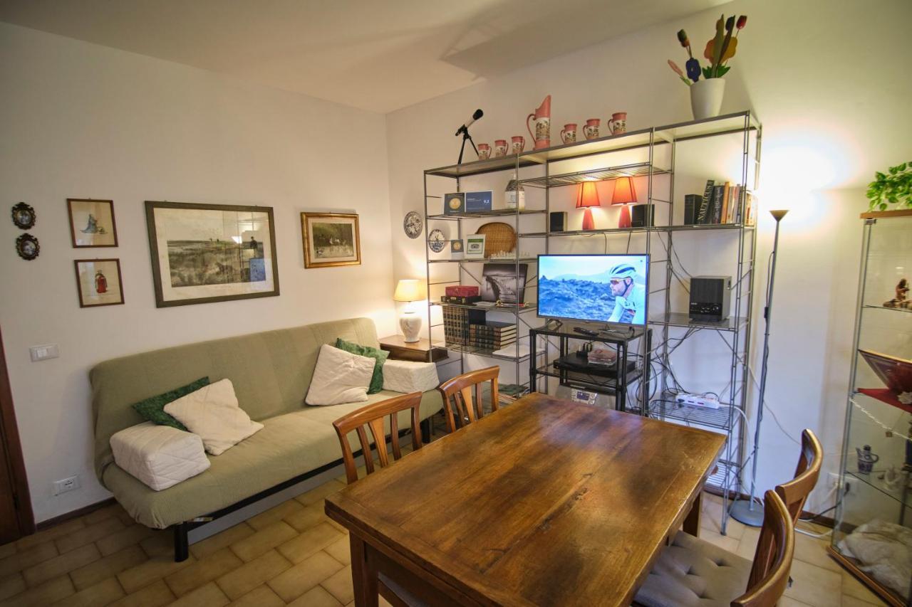 Holiday House Torre Del Lago Torre del Lago Puccini Dış mekan fotoğraf